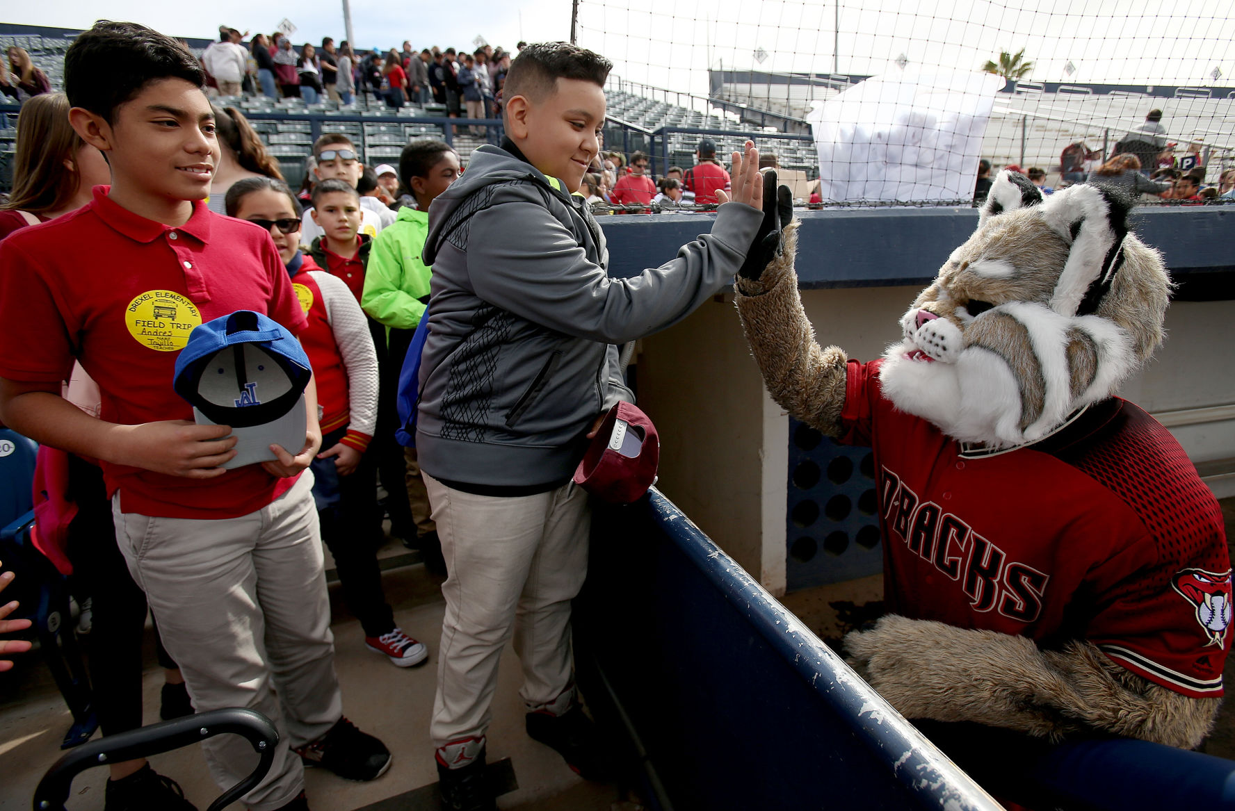 D-backs Field Trip Day for Tucson schoolchildren